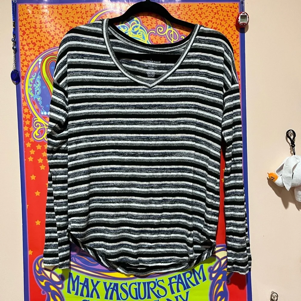 Long sleeve top - Picture 1 of 5